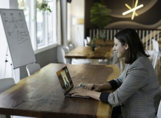 The Plan Someone Else Can Repeat: How a Clear Strategy Solves Brand Problems and Opens Doors for an Advisory Firm
