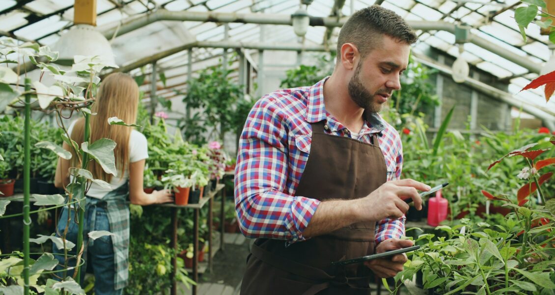 The Crew That Leaves the Curb Cleaner: How a Landscaping Company Makes Its Brand Feel Real and Trustworthy