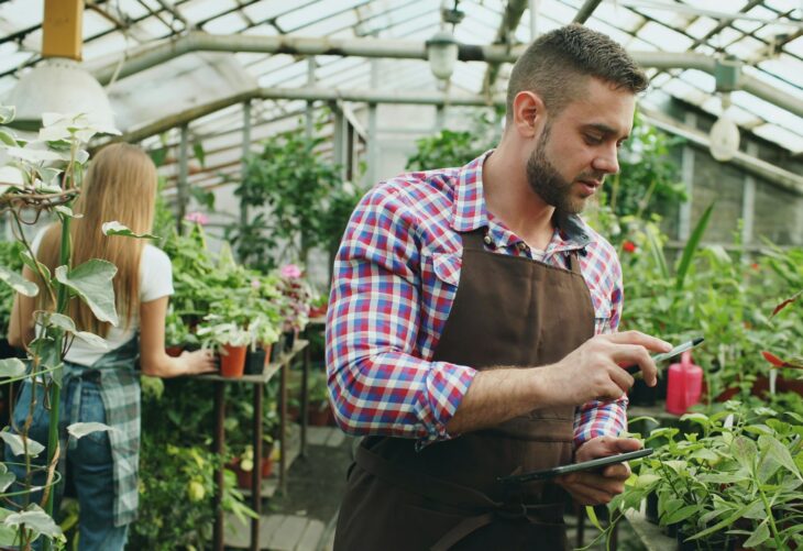 The Crew That Leaves the Curb Cleaner: How a Landscaping Company Makes Its Brand Feel Real and Trustworthy
