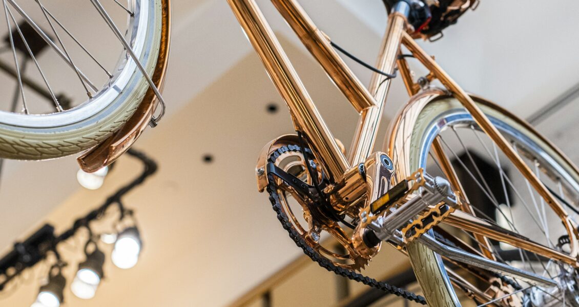The Note on the Handlebars: How a Neighborhood Bike Shop Keeps Its Community Feeling Close as It Grows