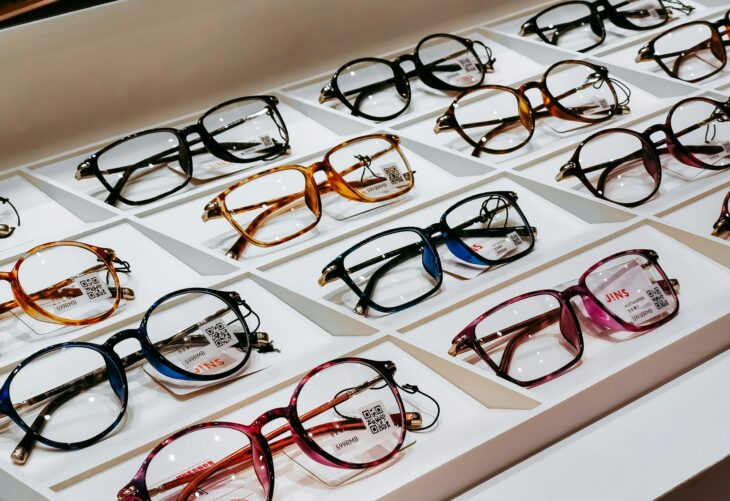 A Simple End-of-Year Listing Check: What an Independent Eye Care Practice Should Confirm Before January