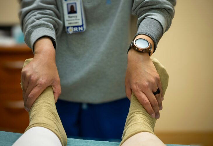 Kind Outreach at the End of the Year: How a Physical Therapy Clinic Can Plan Year-End Messages With AI, and Keep People in Charge