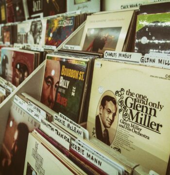 How to Organize 2027 Plans in One Place: A Quiet Tip for a Family Record Store